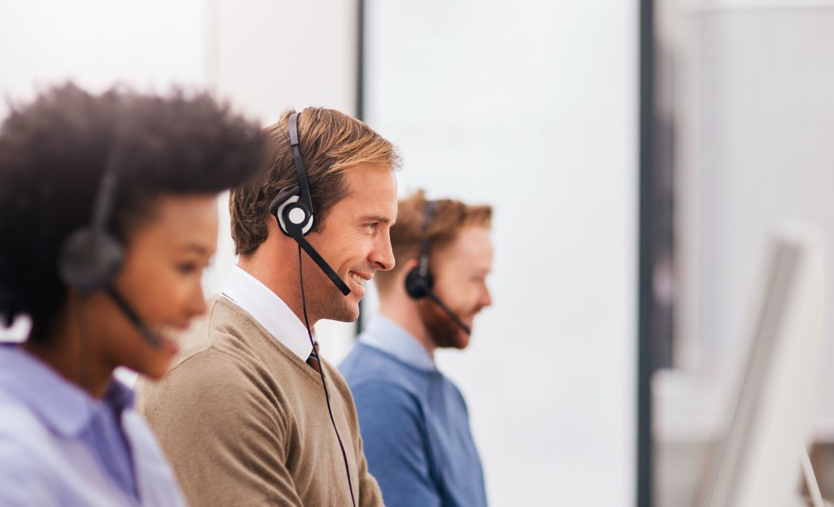 Inbound vs Outbound Sales Training Choosing the Right Approach to Boost Sales Performance