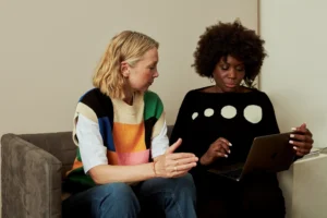 Menopause Coach Course – Guiding Women Through Midlife Transformation